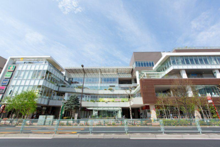 ���ӊ� �V���b�s���O�Z���^�[ 2170m �A�C�e���X�����쒷��(�A�C�e���X�����쒷��܂�2170m �k��28���B)