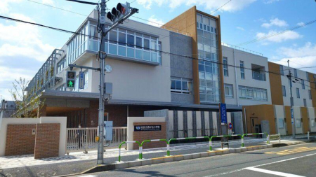 ���ӊ� ���w�Z 520m �k�旧�����u���w�Z(�k�旧�����u���w�Z�܂�520m �k��7���B)