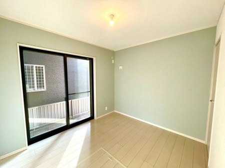 ���̑����� �����y�����z  �傫�ȑ���������������ޖ��邢�����B�V���v���Ŏg���₷���Ԏ�肪�A�C���e���A�����R�Ɋy���߂�S�n�悢��Ԃł��B