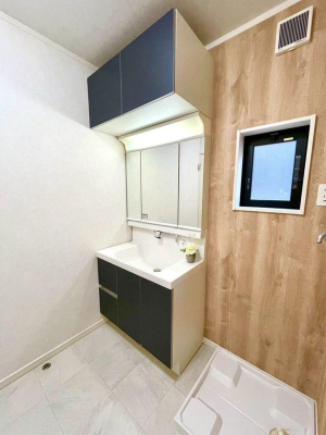 ���ʑ�E���ʏ� �����y���ʁz