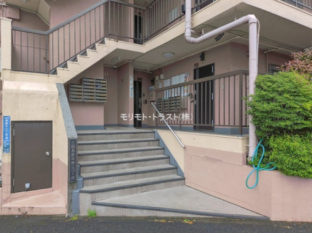 �G���g�����X -