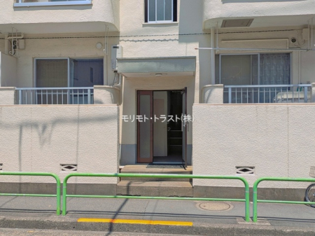 �G���g�����X -