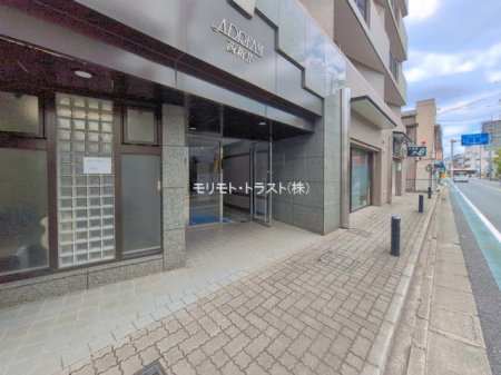 �G���g�����X -