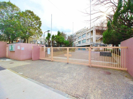 ���ӊ� ���w�Z 545m �]���旧�T�˒��w�Z(�]���旧�T�˒��w�Z�܂�545m �]���旧�T�˒��w�Z�B)