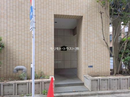 �G���g�����X -