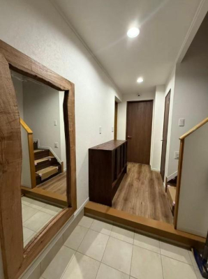 ���� �O�ρy���ցz  �i�`�������ȃf�U�C���̌��ցB�V���[�Y���[�������Ղ�����A��炵�₷���Ɣ������𗼗����Ă��܂��B