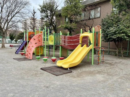 ���ӊ� ���� 700m �k�旧�L������(�k�旧�L�������܂�700m �k��9���B)