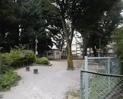 ���ӊ� ���� 300m ���旧�Ȃ������v�`�p�[�N