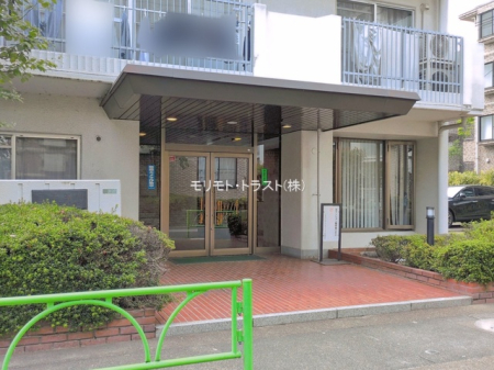 �G���g�����X -