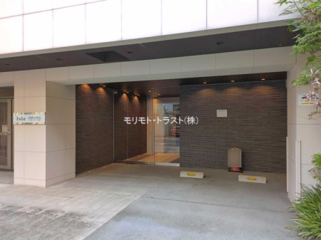 �G���g�����X -