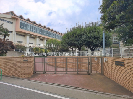 ���ӊ� ���w�Z 320m ���n�旧�������w�Z