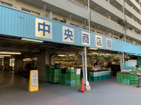 ���ӊ� �V���b�s���O�Z���^�[ 800m �������X�X