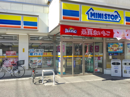 ���ӊ� �R���r�j 296m �~�j�X�g�b�v �r��P���ړX