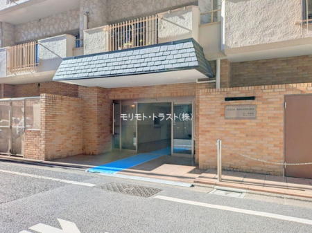 �G���g�����X -
