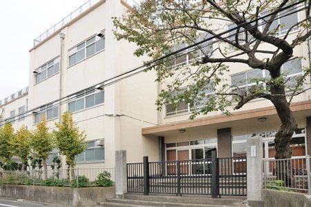 ���ӊ� ���w�Z 363m �����旧�{�鏬�w�Z