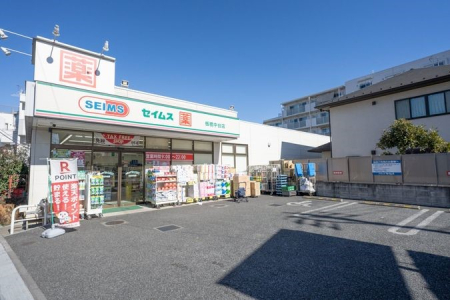 ���ӊ� �h���b�O�X�g�A 600m �h���b�O�Z�C���X ������X(�h���b�O�Z�C���X ������X�܂�600m �k��8���B)