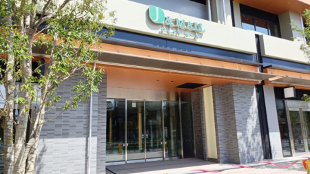 ���ӊ� �V���b�s���O�Z���^�[ 1410m J��MALL(�W�F�C�g���[���܂�1410m �k��18���B)