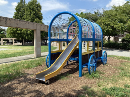 ���ӊ� ���� 300m �����旧���J�����k����
