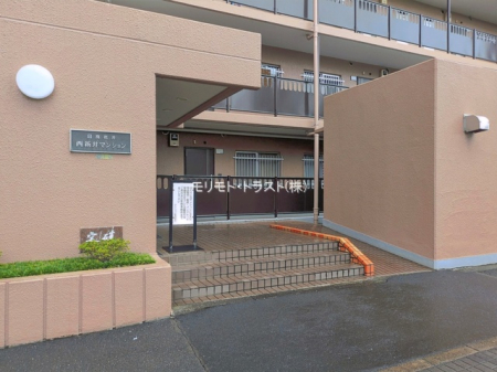 �G���g�����X -