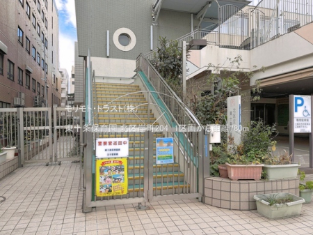 ���ӊ� �c�t���E�ۈ牀 780m ���\��ۈ牀