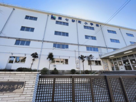 ���ӊ� ���w�Z 366m �]���旧�掵�������w�Z