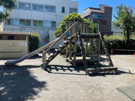 ���ӊ� ���� 300m ���c�J�旧�k�����